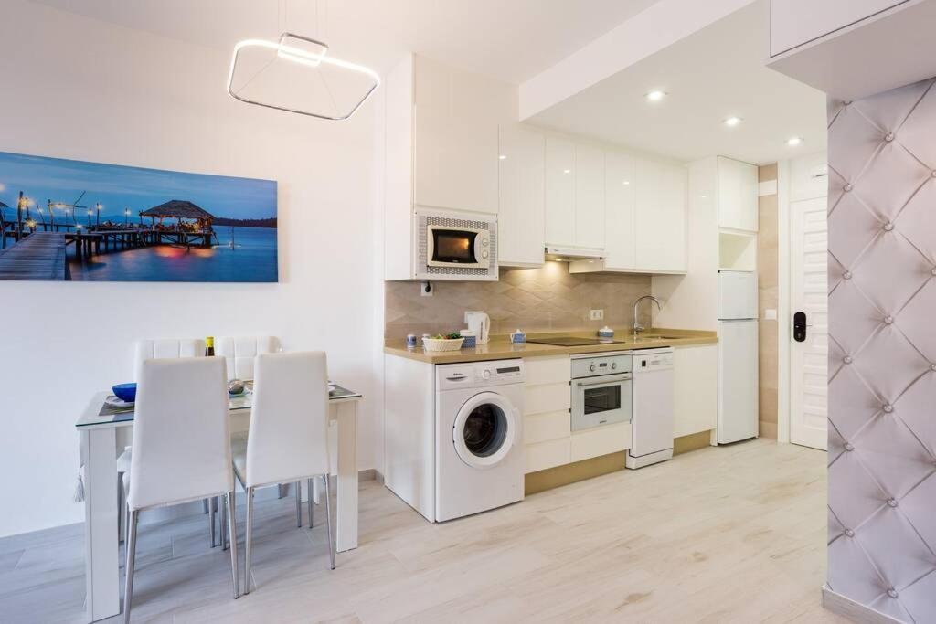 Sol Apartment - C&G Benal Beach 贝纳尔马德纳 外观 照片