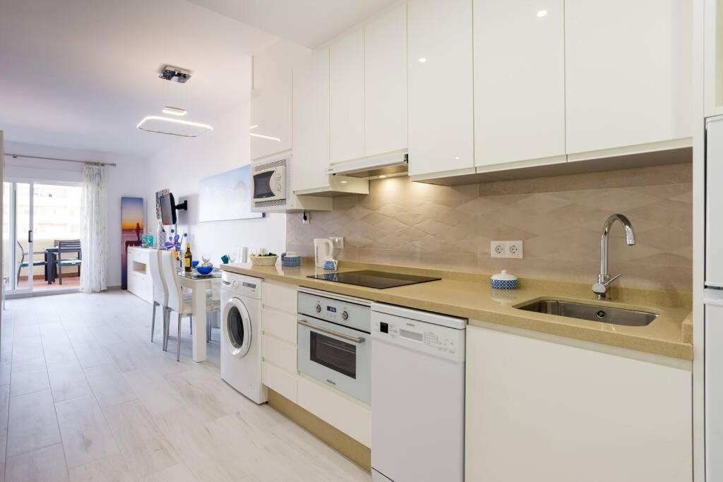 Sol Apartment - C&G Benal Beach 贝纳尔马德纳 外观 照片